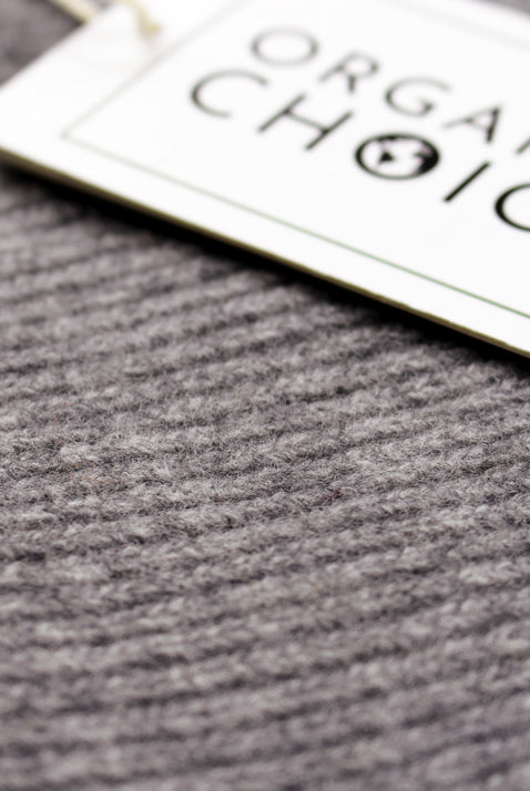 Bufanda de Lana Orgánica Gris Detalle